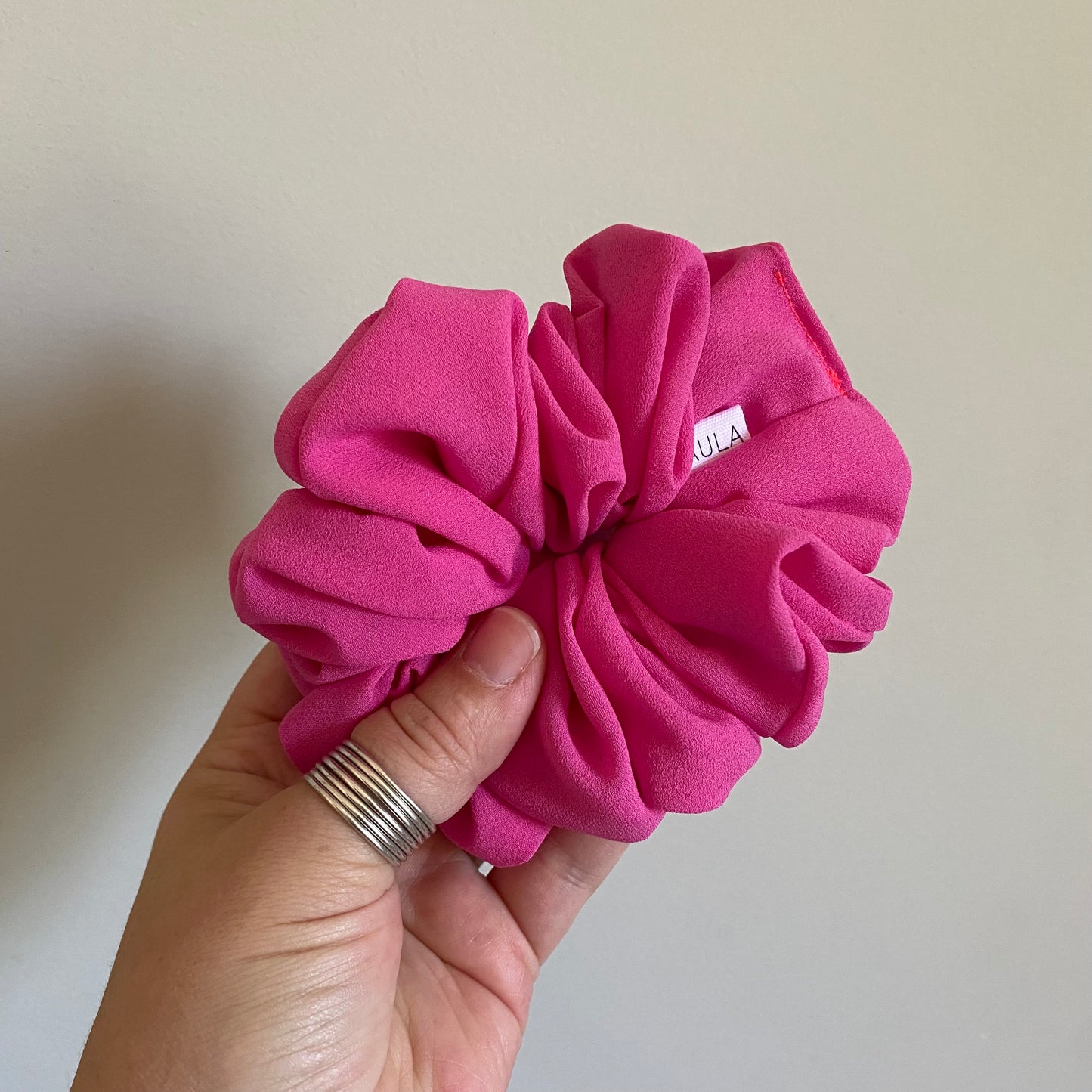 Scrunchie Neon Pink